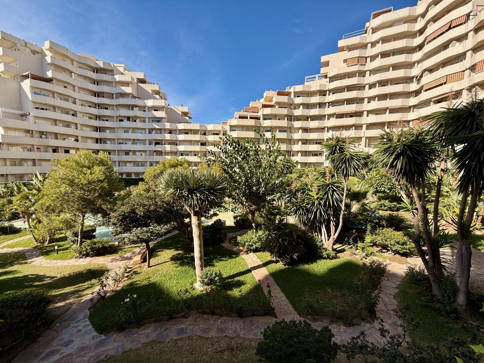 Kingfisher Apartments Benal Beach Бенальмадена Екстер'єр фото