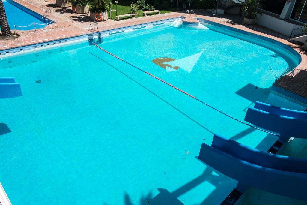 Kingfisher Apartments Benal Beach Бенальмадена Екстер'єр фото